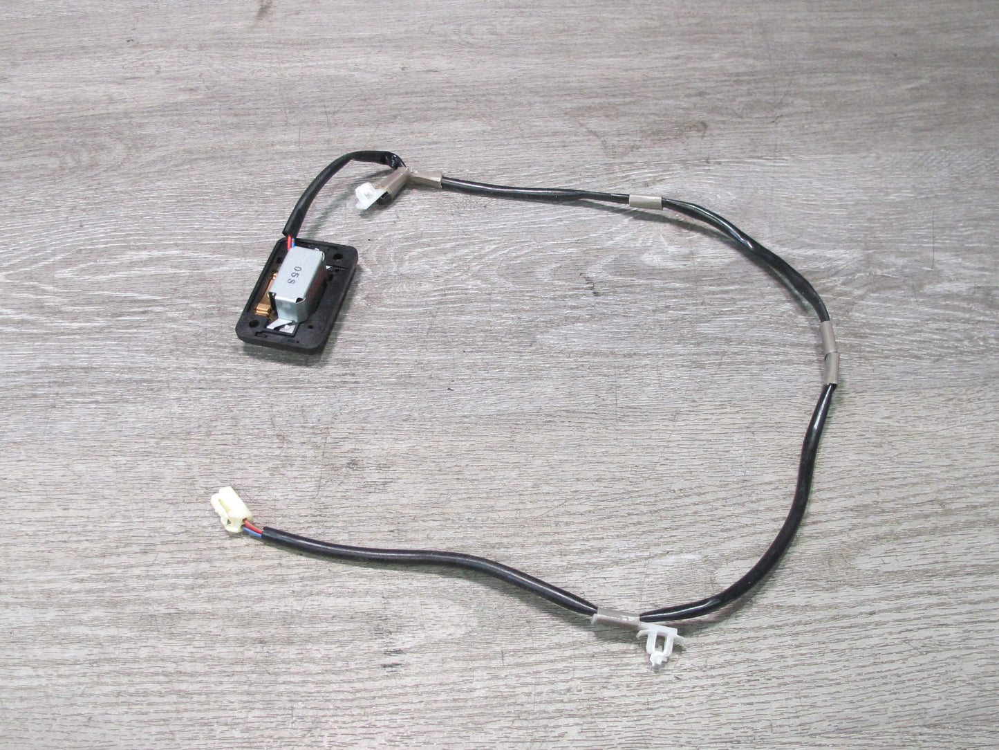 00-05 Toyota MR2 Spyder ZZW30L Interior Dome Light Lamp OEM
