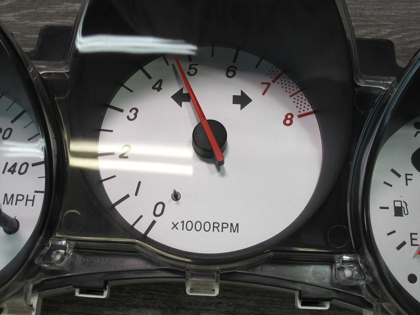 01-02 Toyota MR2 Spyder ZZW30L M/T Instrument Cluster Gauge Speedometer OEM