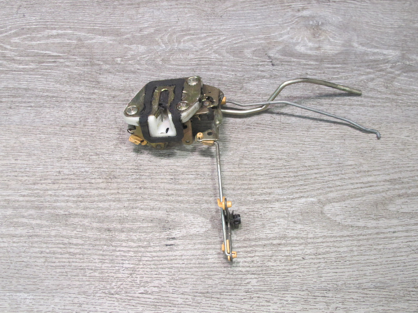86-88 Mazda RX7 FC3S Coupe Right Passenger Door Lock Latch Actuator OEM