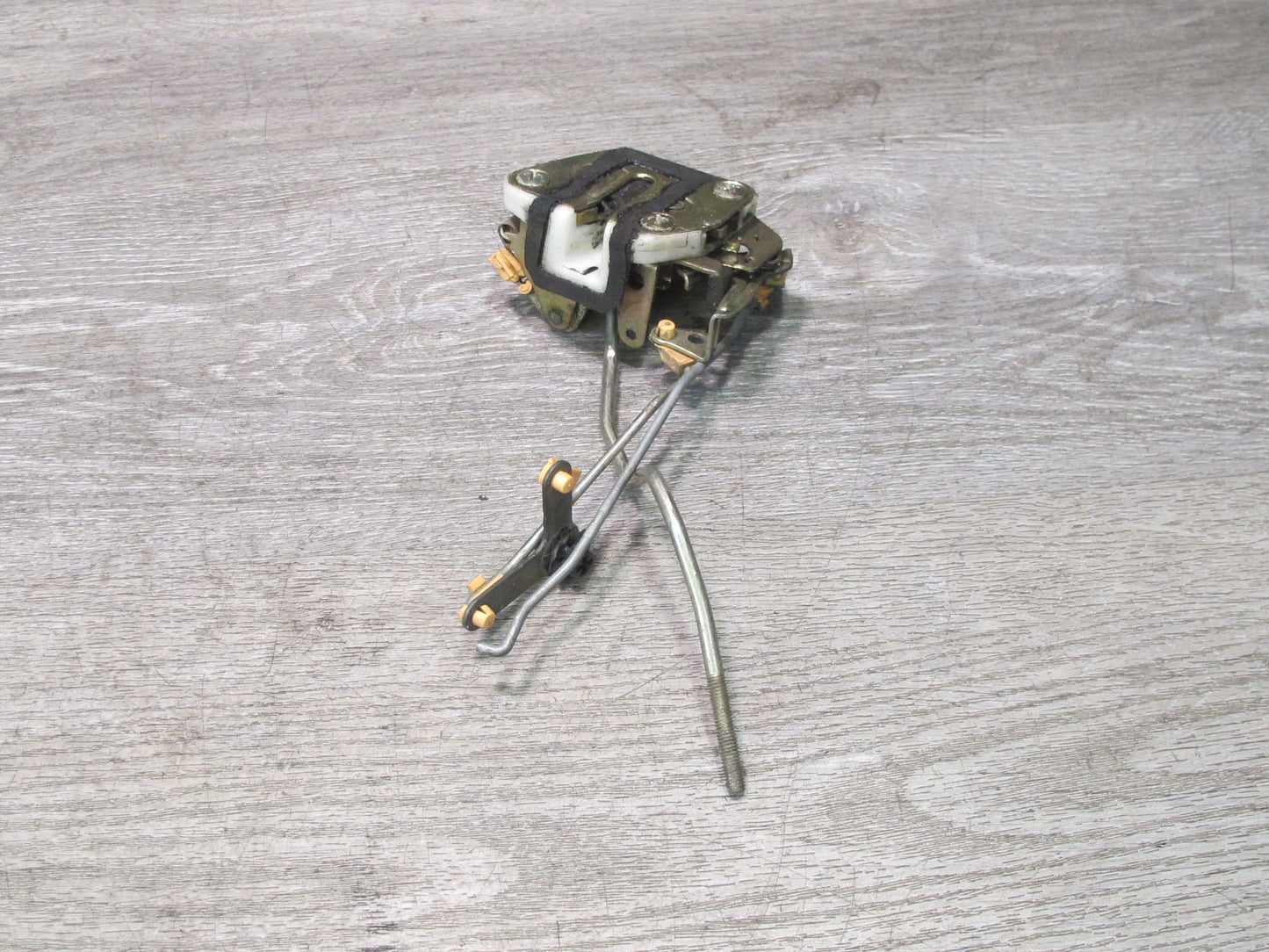 86-88 Mazda RX7 FC3S Coupe Right Passenger Door Lock Latch Actuator OEM