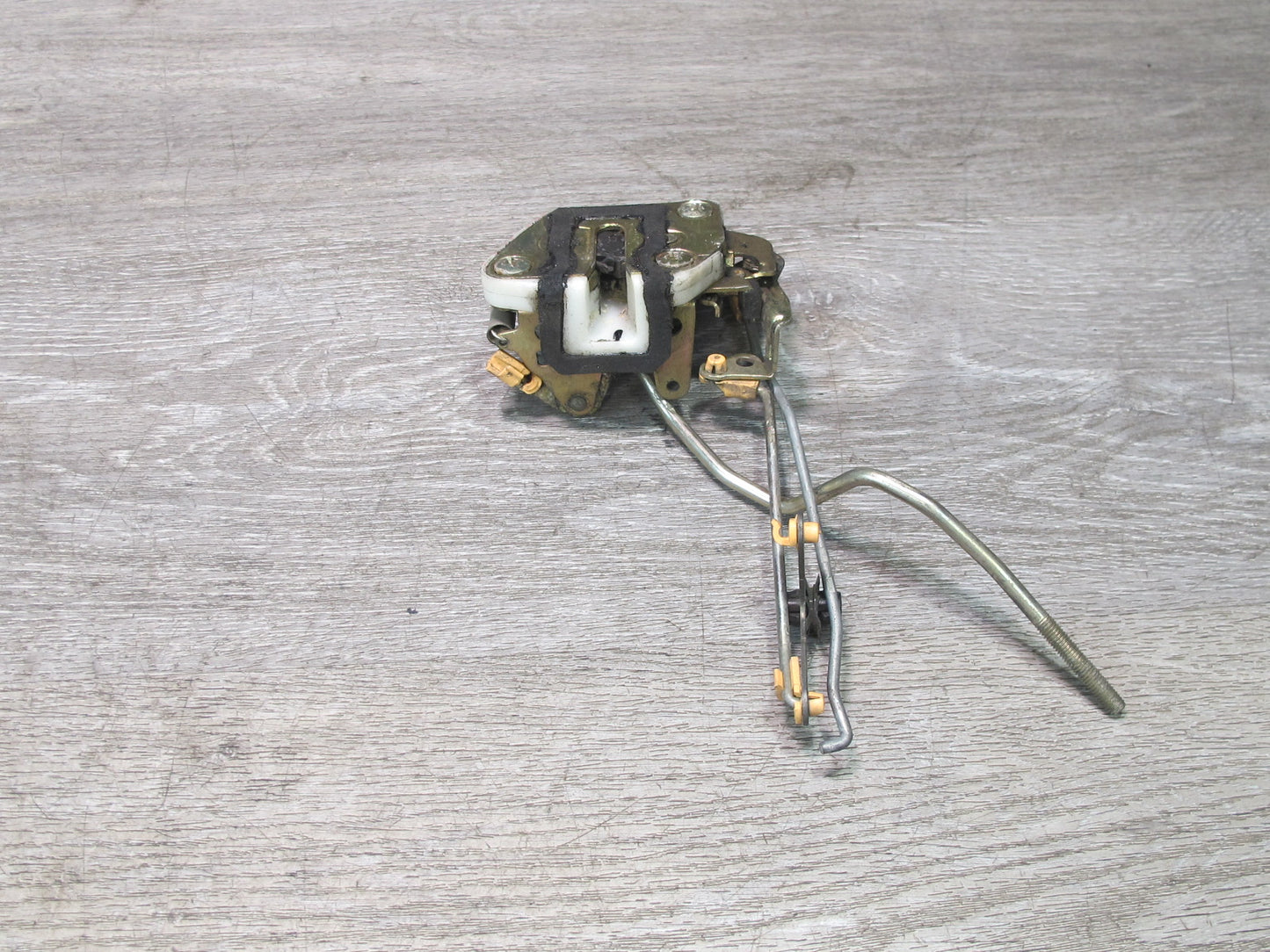 86-88 Mazda RX7 FC3S Coupe Right Passenger Door Lock Latch Actuator OEM