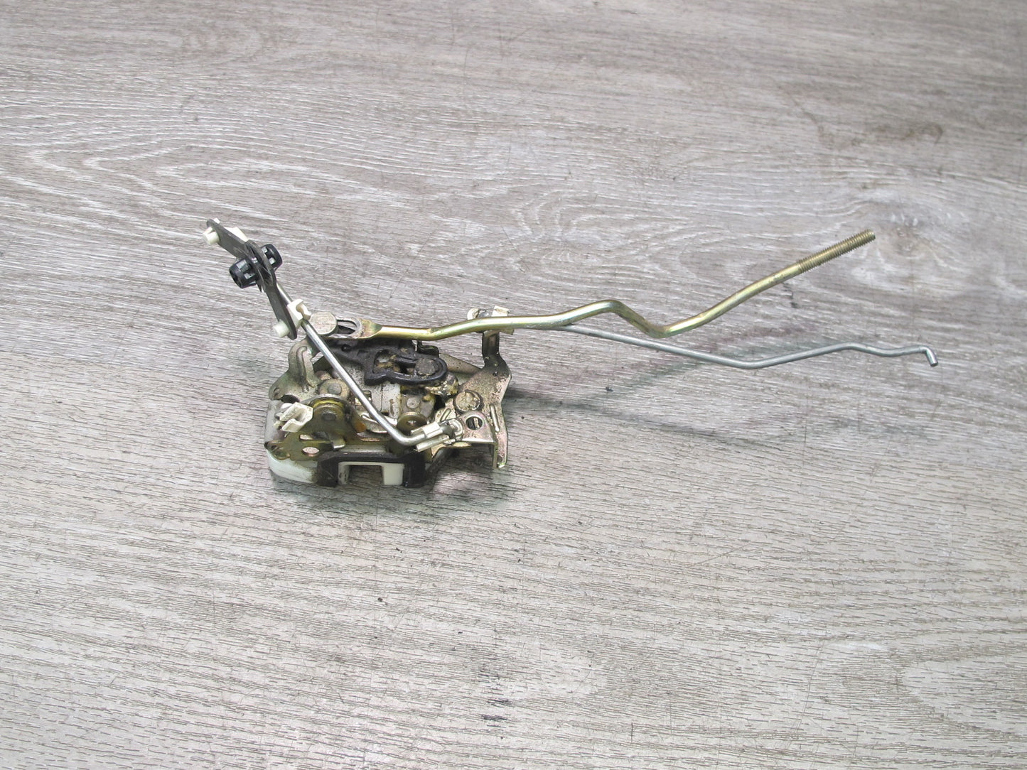 86-88 Mazda RX7 FC3S Coupe Left Driver Door Lock Latch Actuator OEM