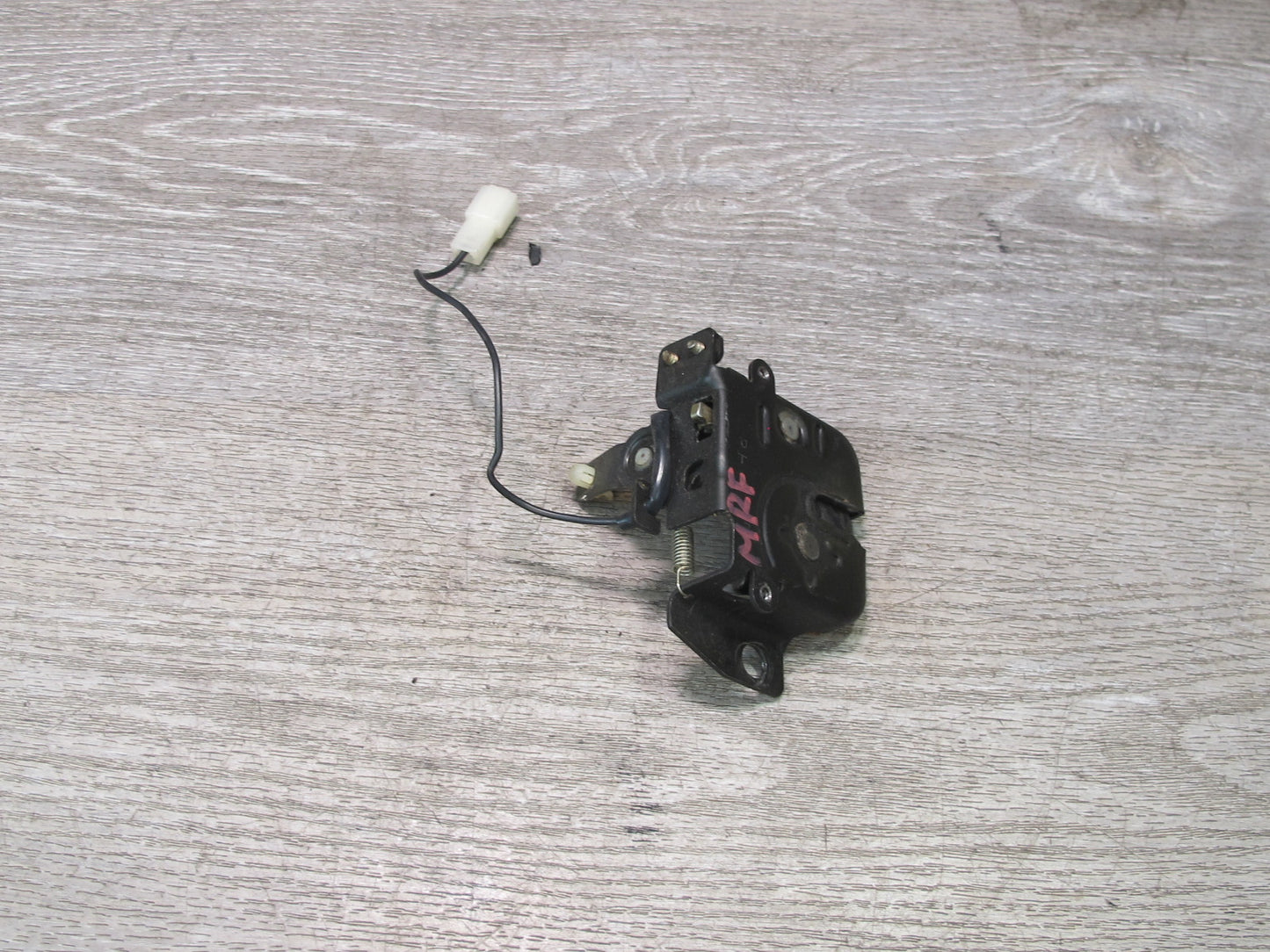 86-88 Mazda RX7 FC3S Coupe Set of 2 Left & Right Trunk Hatch Lock Latch OEM