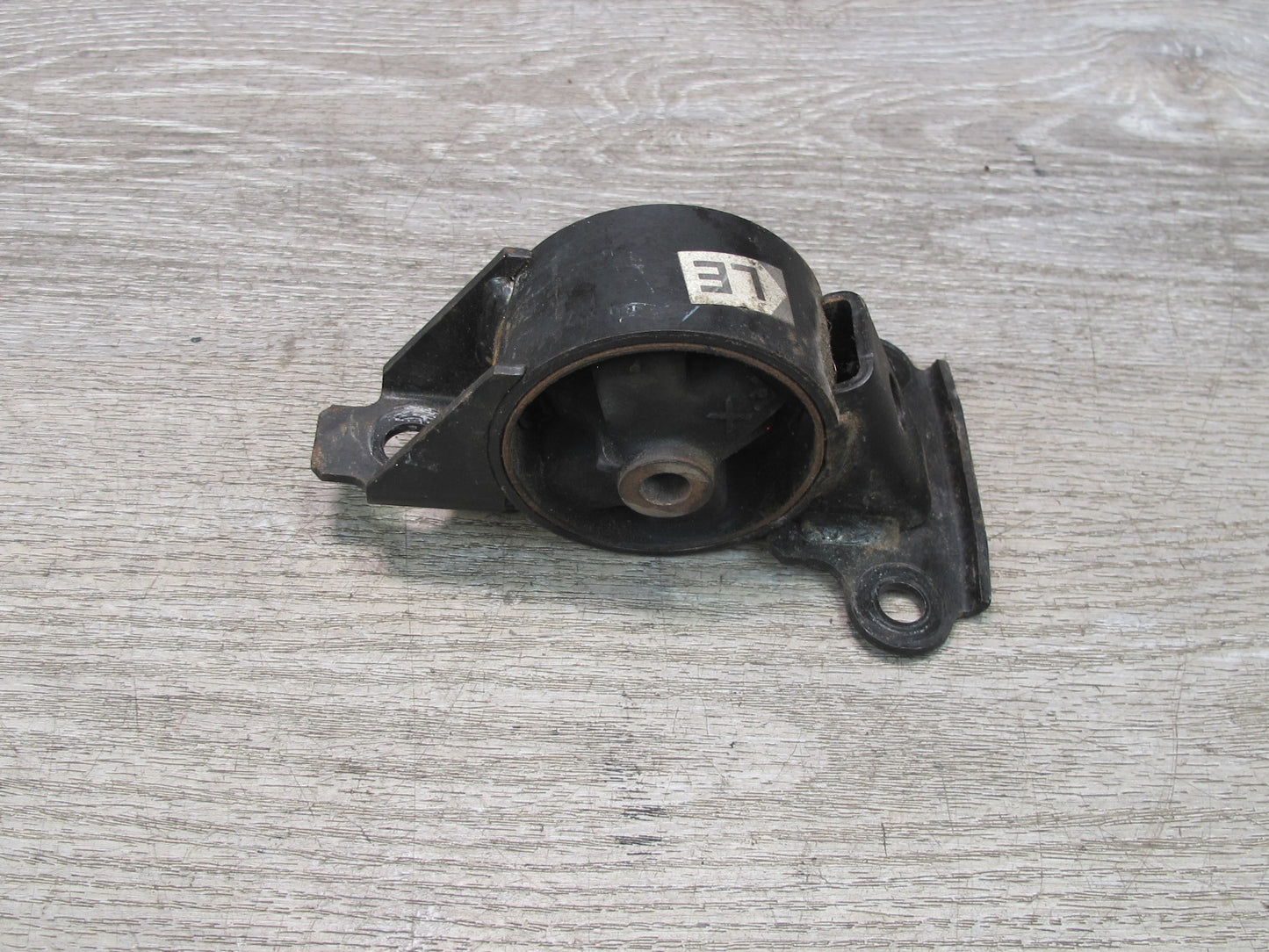 00-05 Toyota MR2 Spyder ZZW30L Front Engine Motor Mount OEM