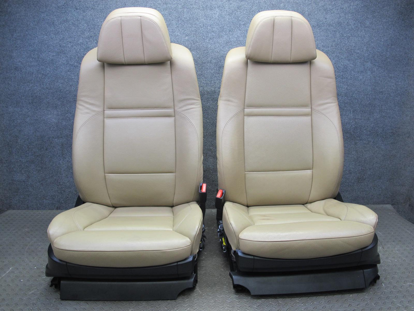 2010-2013 BMW E70 X5M Front & Rear Comfort Heated Leather Seat Set