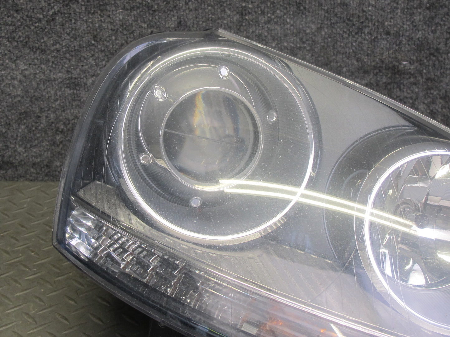 05-10 VW Jetta Rabbit R32 GTI Front Right HID Xenon Headlight Lamp OEM
