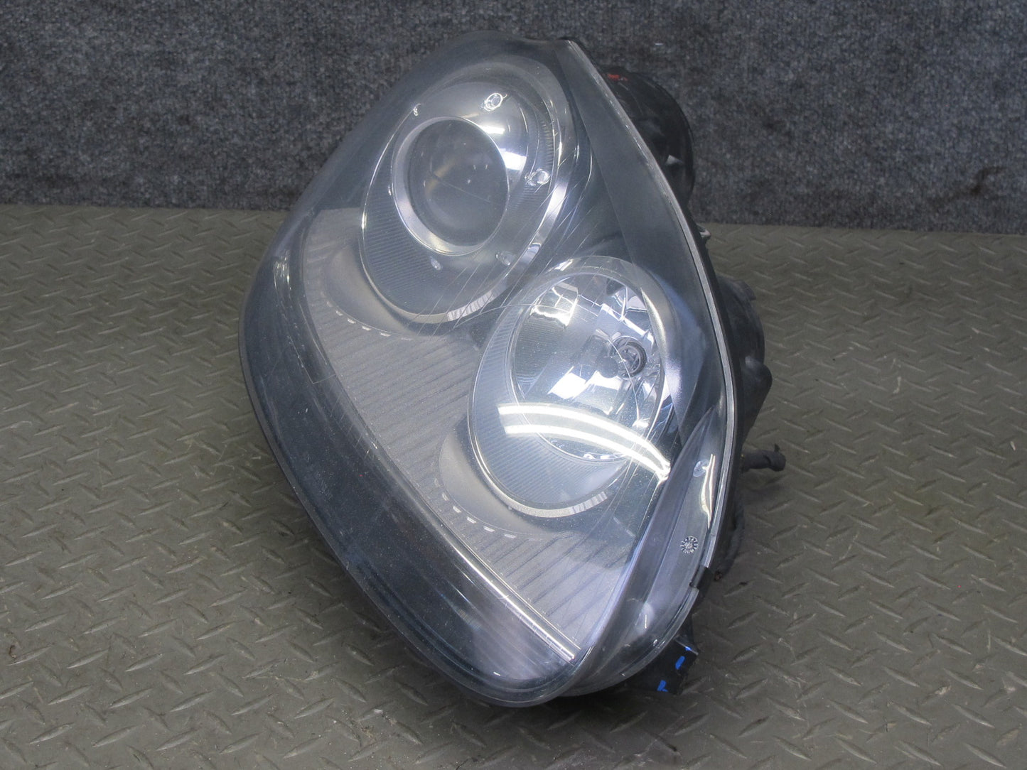 05-10 VW Jetta Rabbit R32 GTI Front Right HID Xenon Headlight Lamp OEM