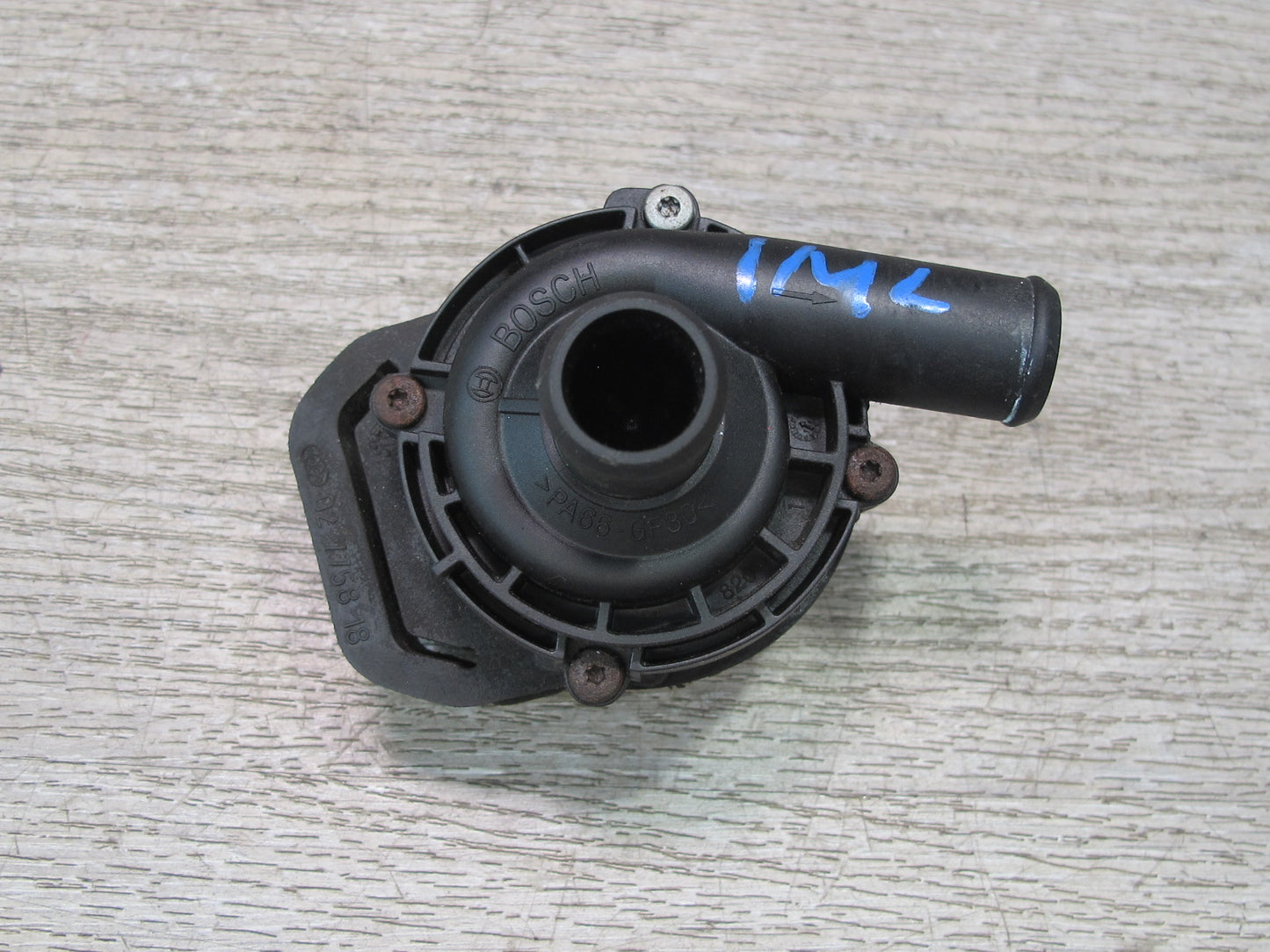 12-15 Mercedes W166 X166 GL ML Engine Auxiliary AUX Water Pump 2118350028 OEM