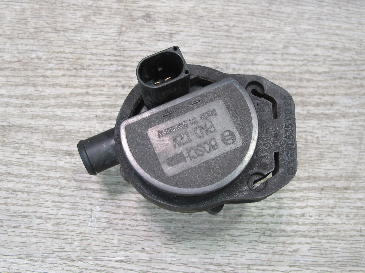 12-15 Mercedes W166 X166 GL ML Engine Auxiliary AUX Water Pump 2118350028 OEM