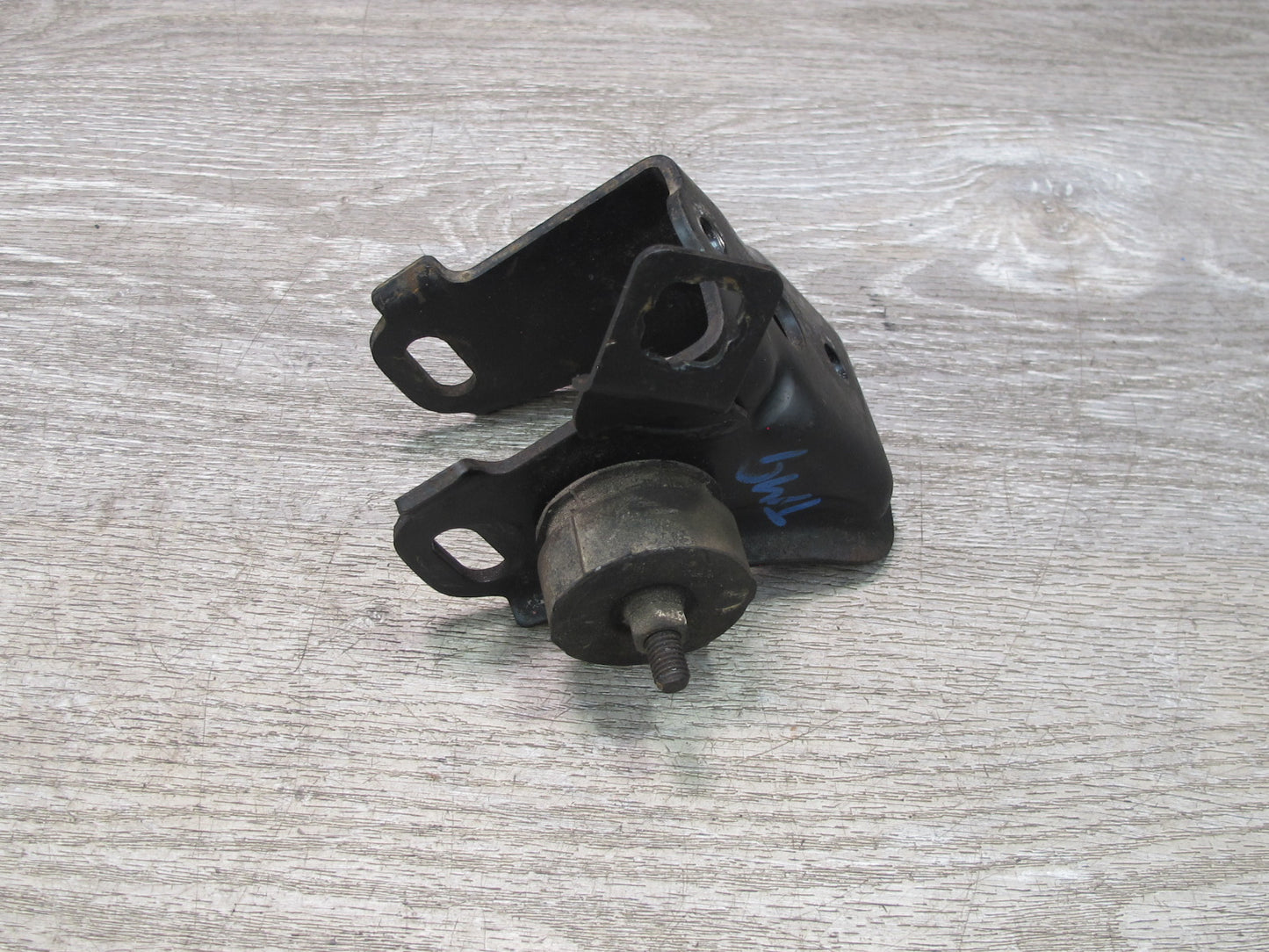 00-05 Toyota MR2 Spyder ZZW30L 1.8L 1ZZFE Engine Mount Bracket Support OEM