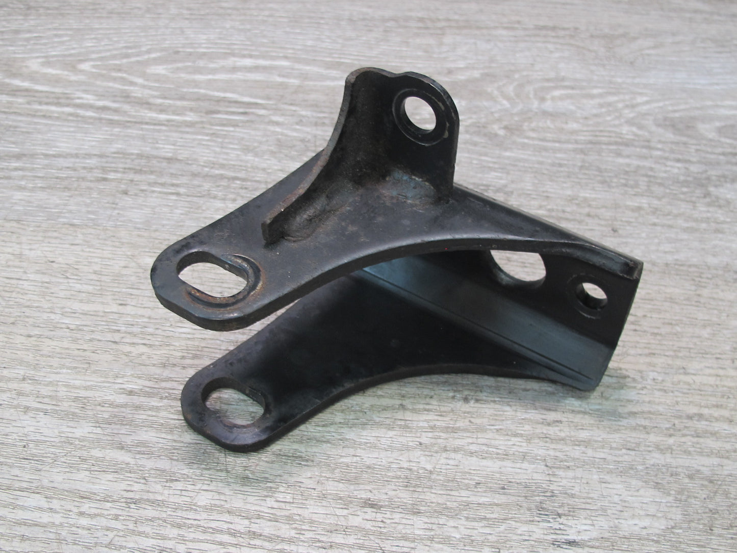 00-05 Toyota MR2 Spyder ZZW30L 1.8L 1ZZFE Engine Mount Bracket Support OEM