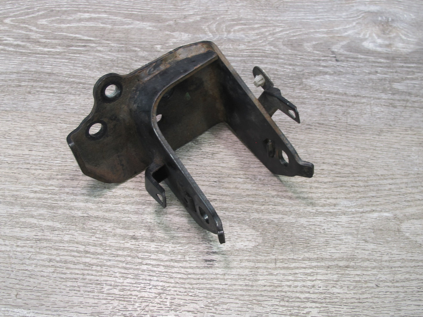 00-05 Toyota MR2 Spyder ZZW30L 1.8L 1ZZFE Engine Mount Bracket Support OEM