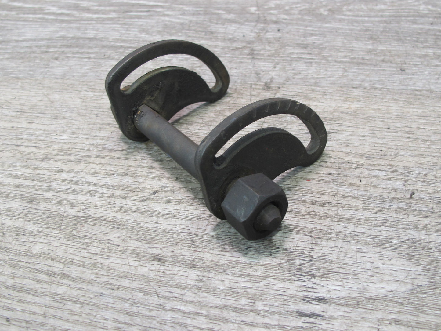 2003-2009 Hummer H2 Front Suspension Adjust Camber Bolt Set of 2