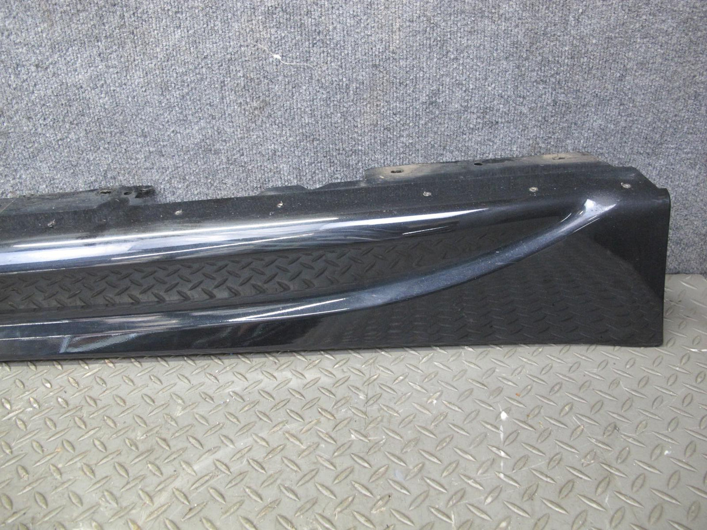 12-18 BMW F30 F31 M-sport Right Side Skirt Rocker Panel Support Bracket Set OEM