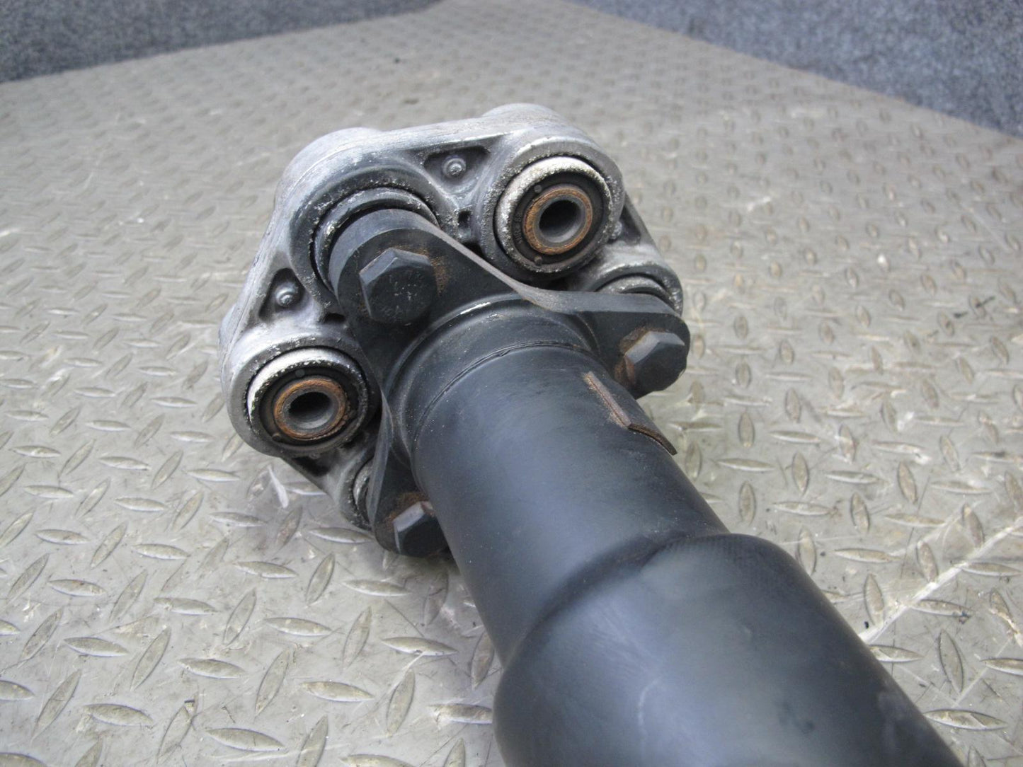 12-15 BMW F30 F32 F36 335xi AWD A/T Rear Drive Shaft Driveshaft 7600194 89k OEM