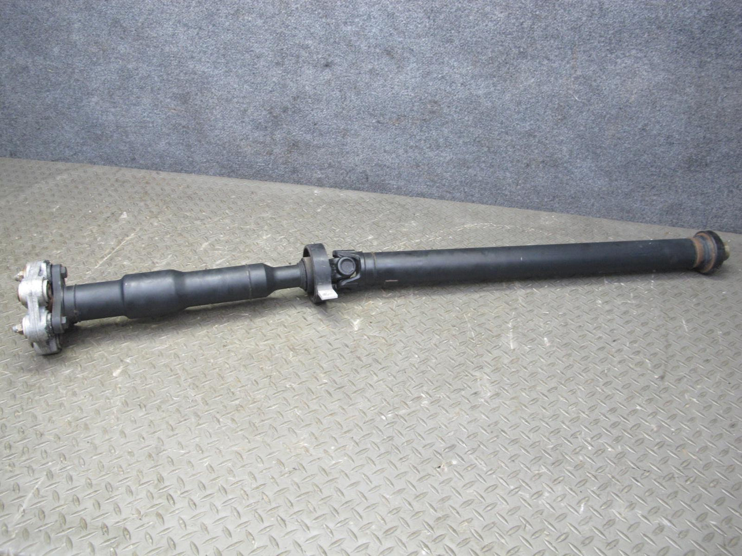 12-15 BMW F30 F32 F36 335xi AWD A/T Rear Drive Shaft Driveshaft 7600194 89k OEM