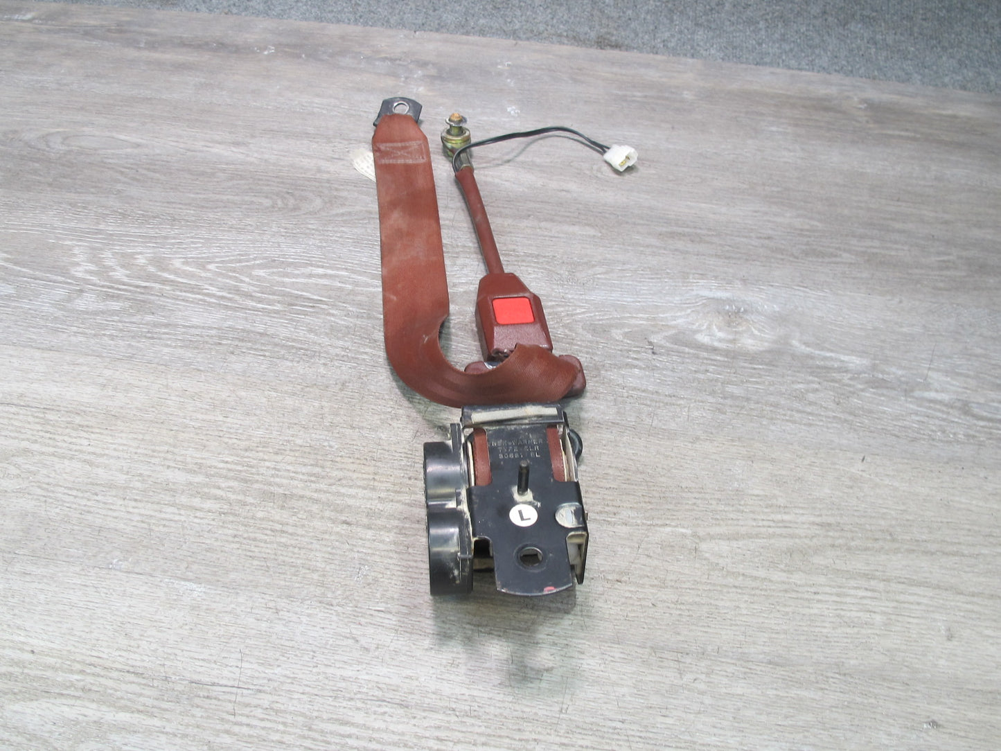 84-85 MAZDA RX7 FRONT RIGHT & LEFT SIDE SEATBELT RETRACTOR SET OEM
