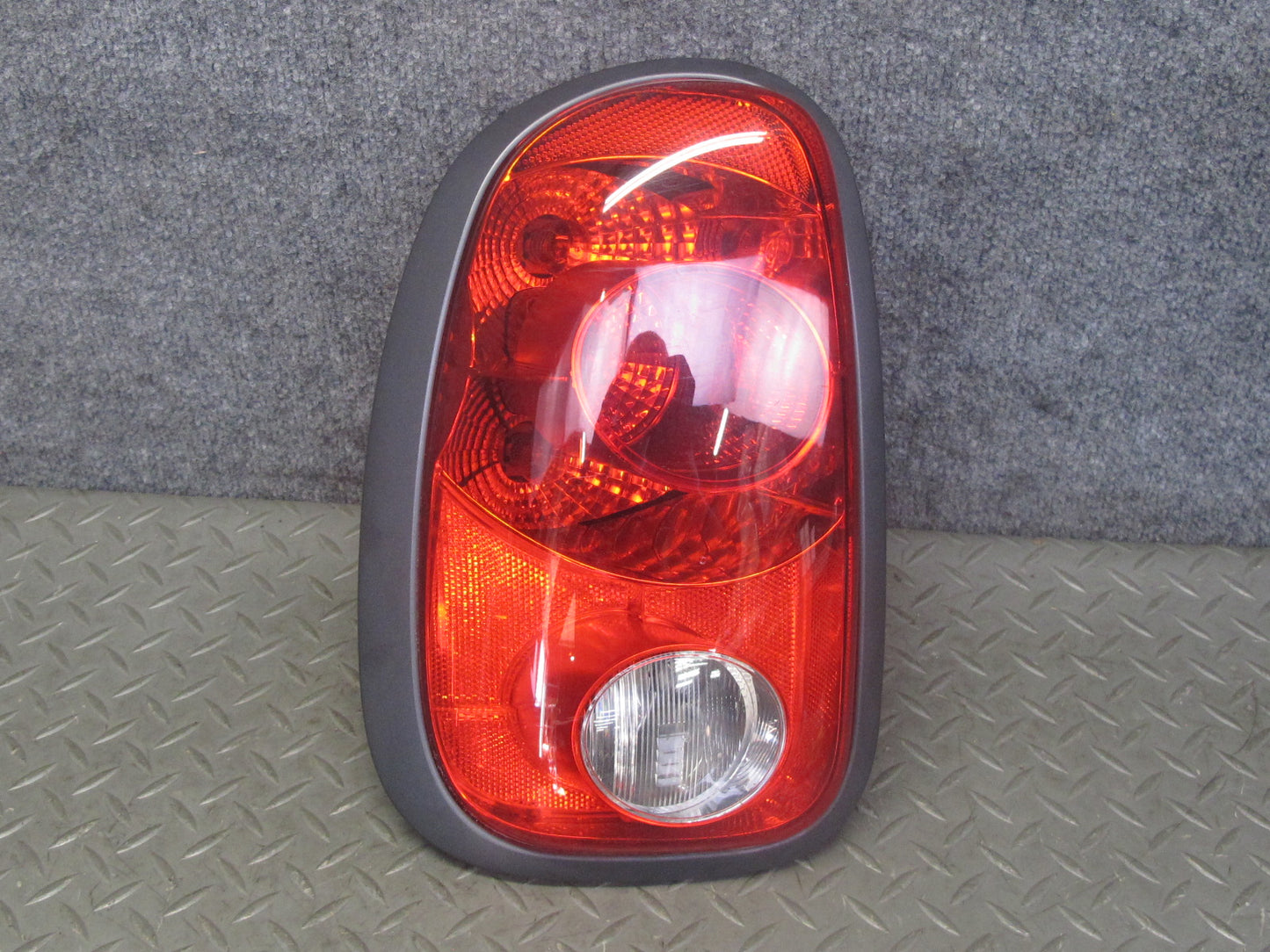 11-15 Mini Cooper R60 Countryman Set of 2 Rear Left & Right Tail Light Lamp OEM