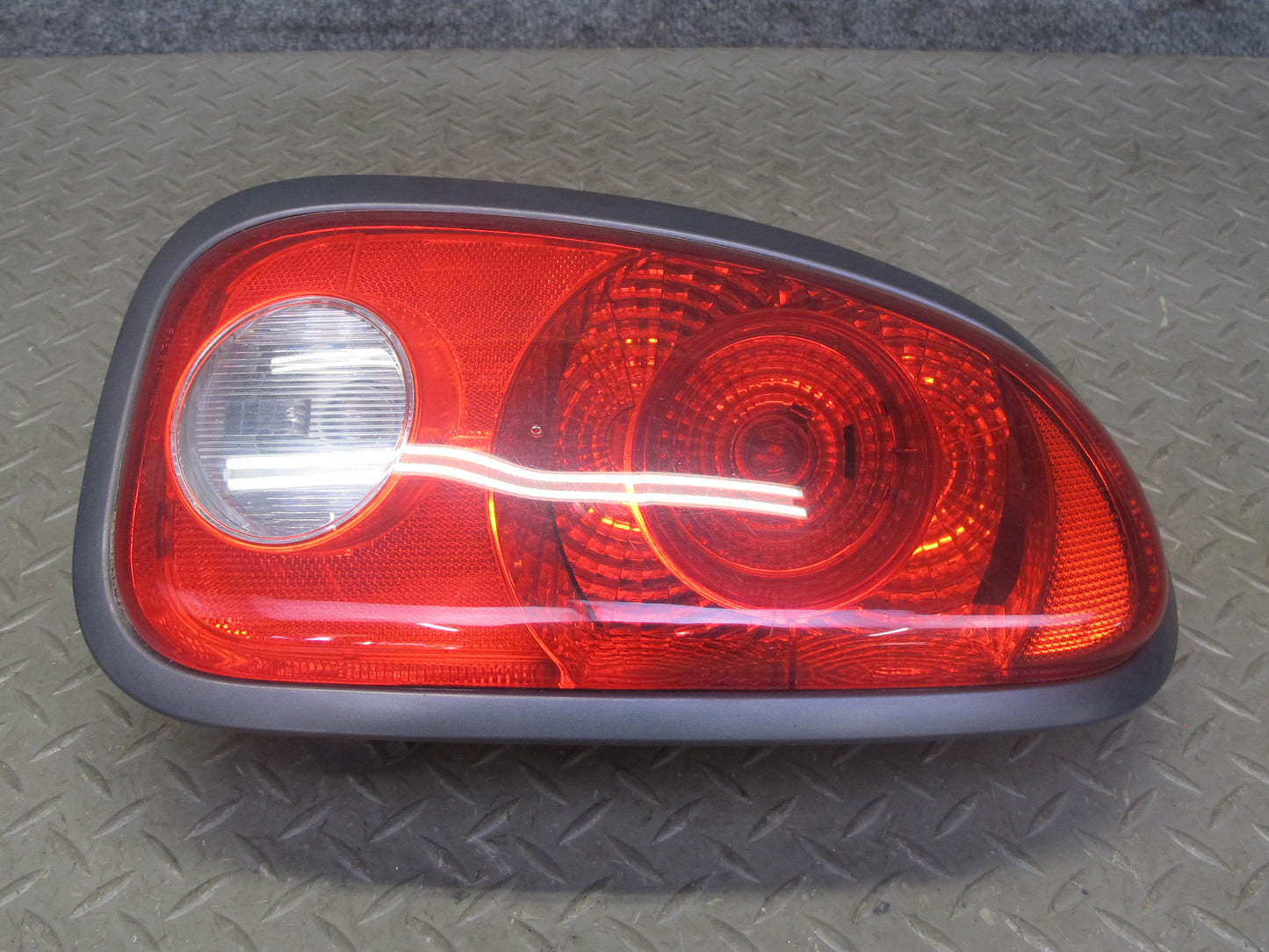 11-15 Mini Cooper R60 Countryman Set of 2 Rear Left & Right Tail Light Lamp OEM