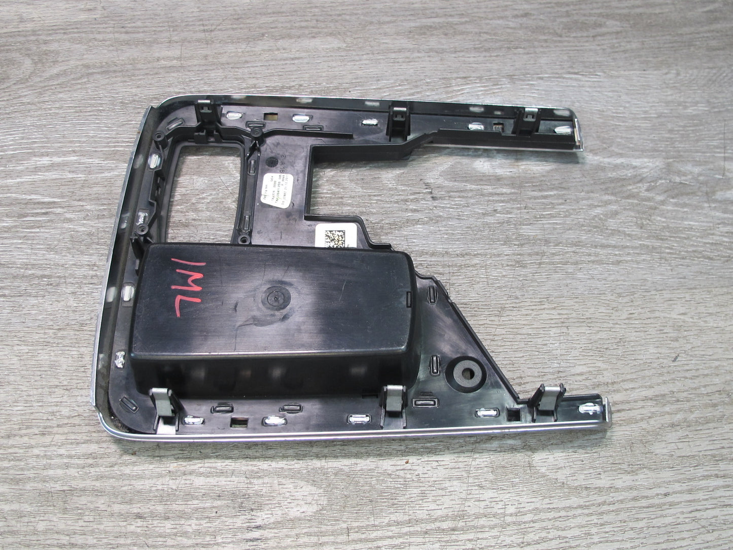 12-15 Mercedes W166 Ml-class Front Center Console Trim Cover Panel OEM