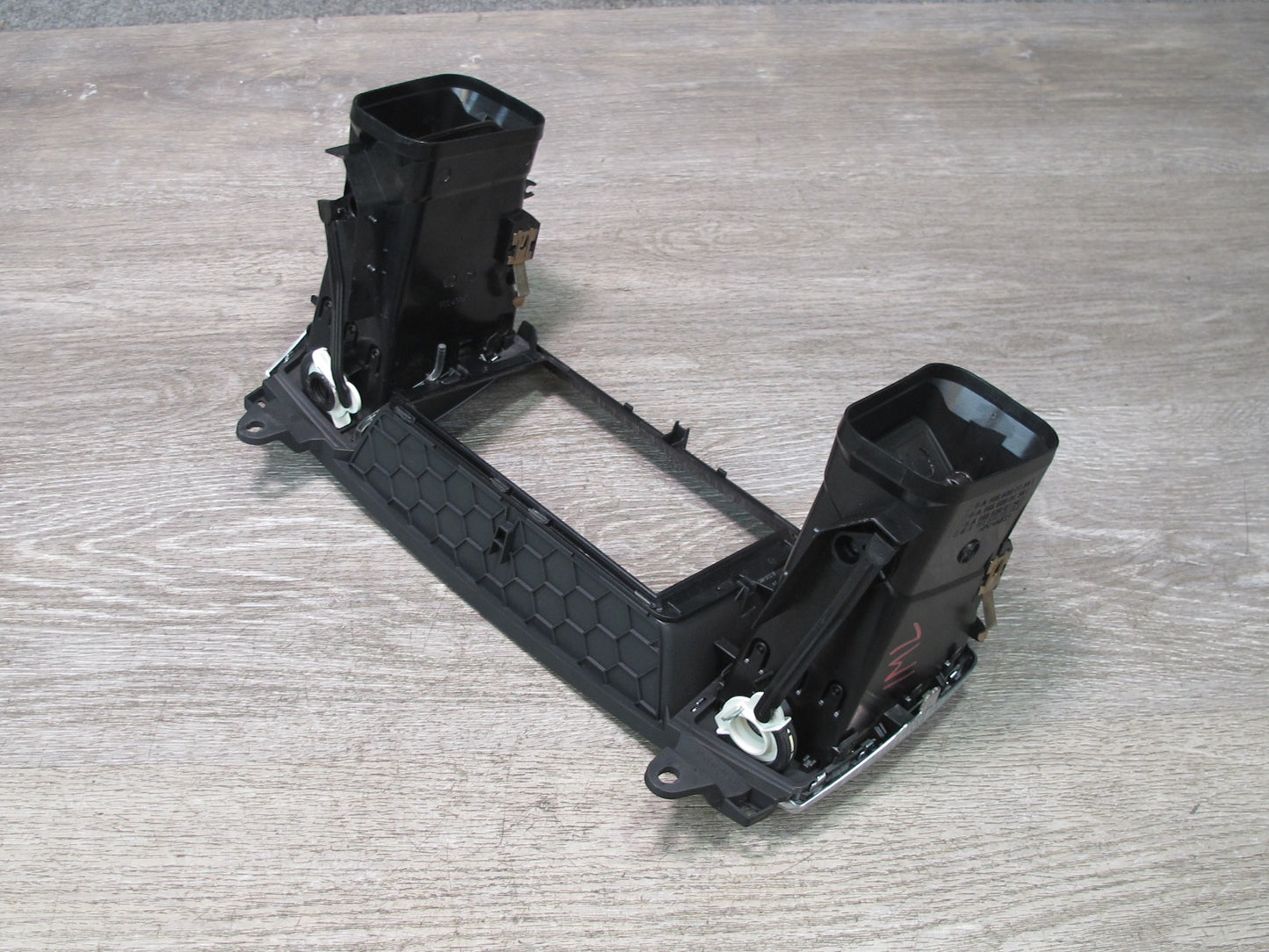 12-15 Mercedes W166 Ml-class Dash Front Center Heater Air Vent 1668300654 OEM