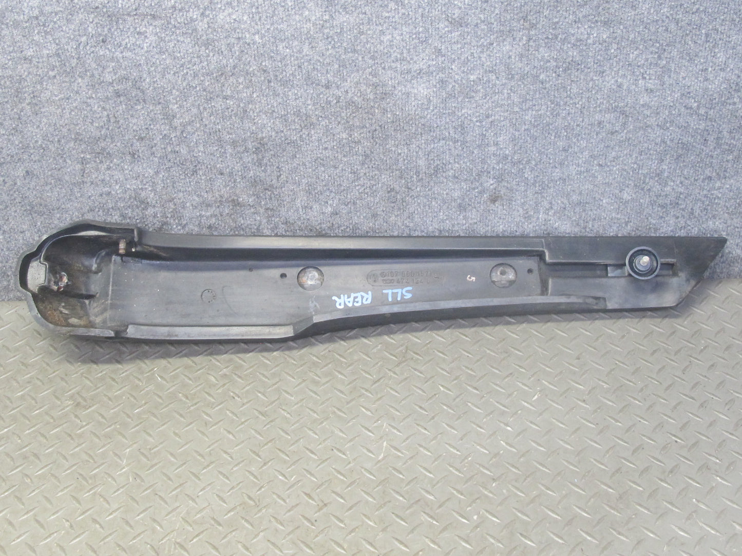 73-89 Mercedes R107 Rear Bumper Left & Right Extension Rubber END Pad OEM