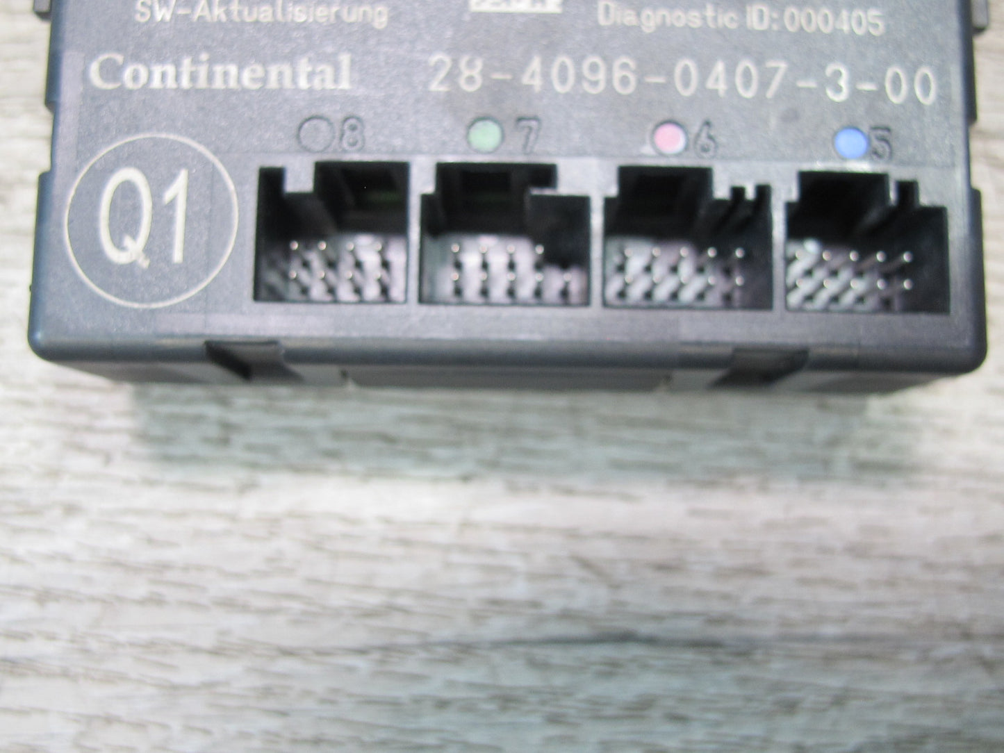 12-15 Mercedes X166 W166 GL Ml-class Front Left Driver Door Control Module OEM