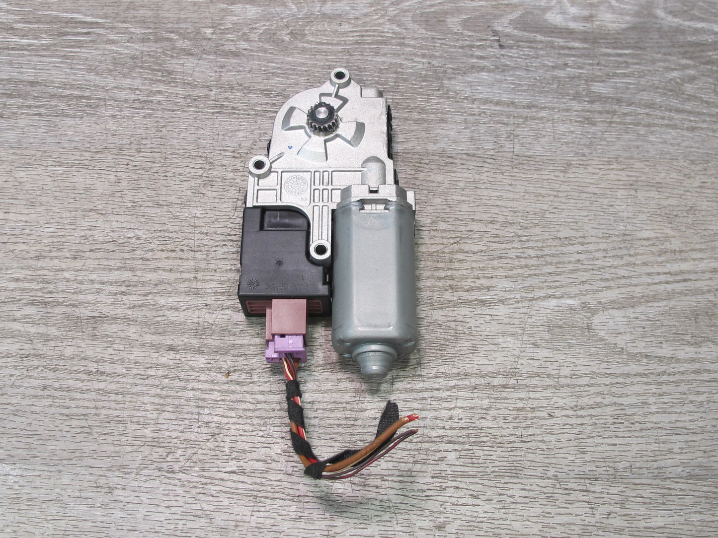 12-15 Mercedes X166 W166 GL Ml-class Sunroof Moonroof Glass Motor 1669008301 OEM