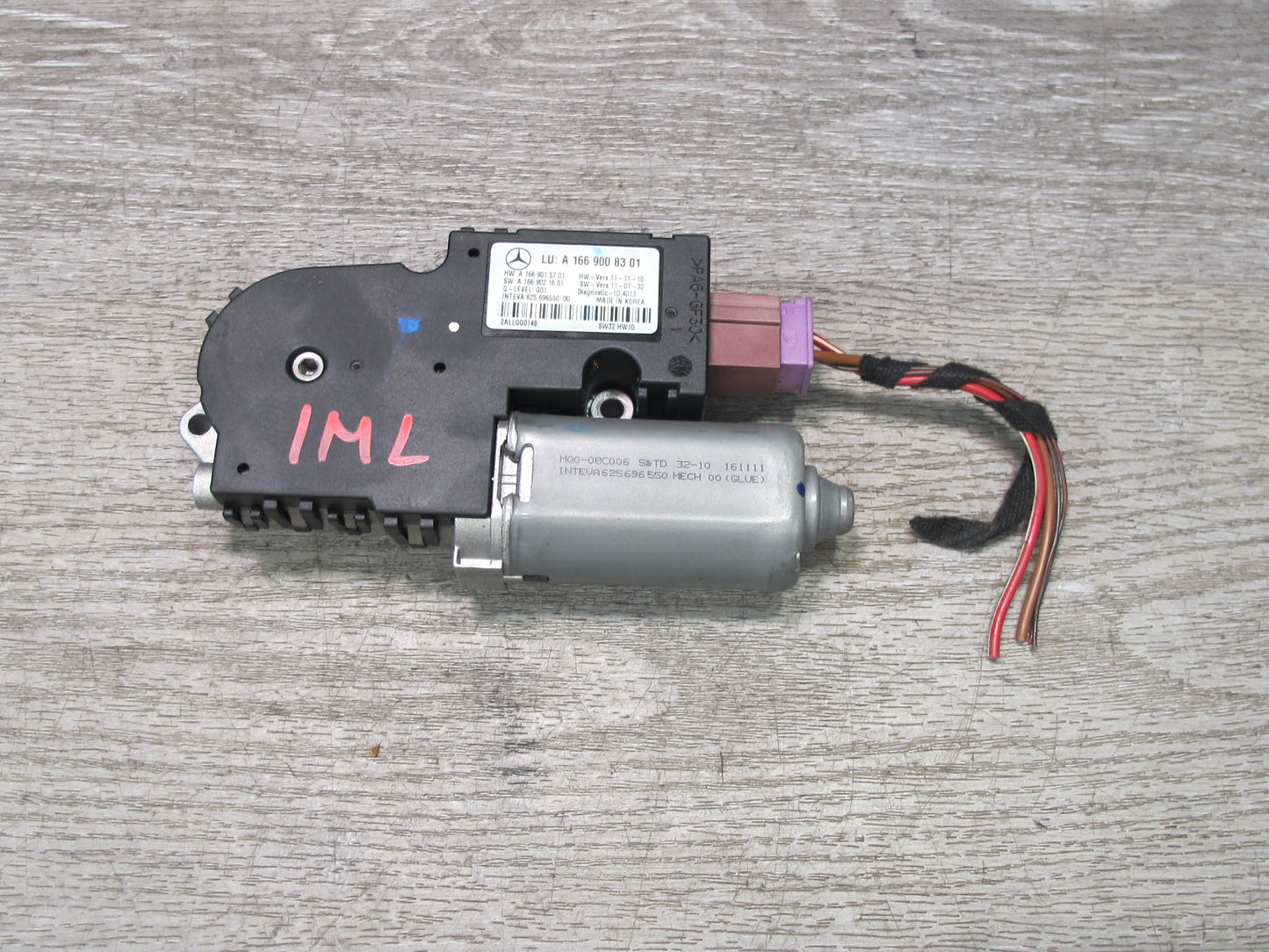 12-15 Mercedes X166 W166 GL Ml-class Sunroof Moonroof Glass Motor 1669008301 OEM