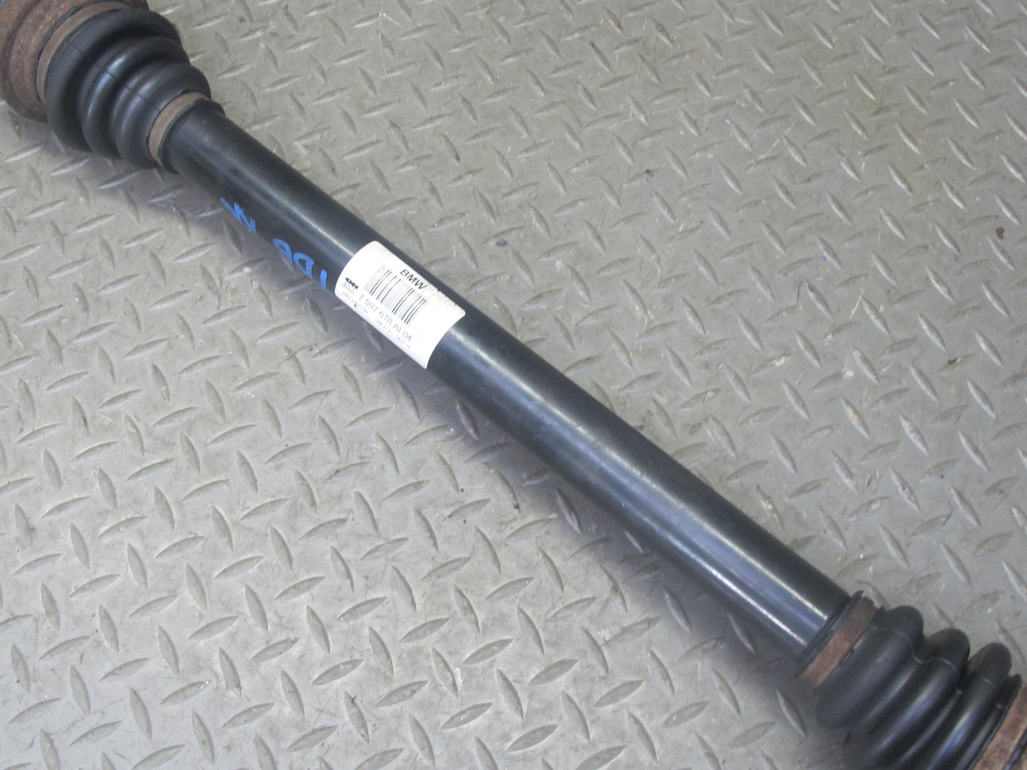 14-16 BMW F30 F31 F32 F33 F34 AWD Rear Right Suspension Axle Shaft 7597678 OEM