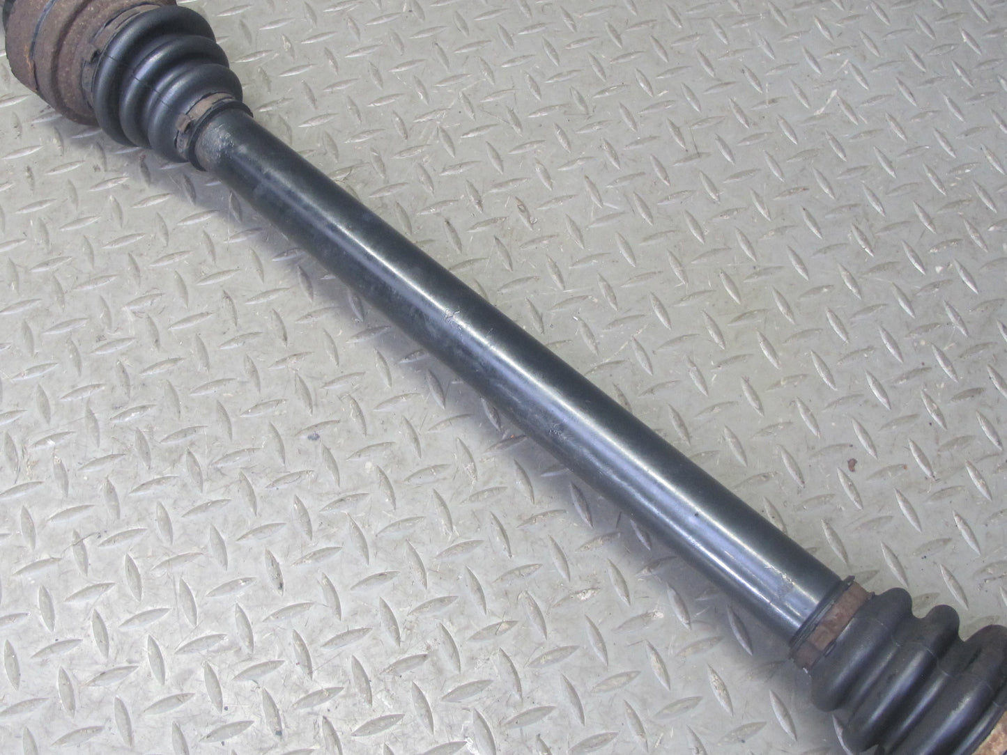 14-16 BMW F30 F31 F32 F33 F34 AWD Rear Right Suspension Axle Shaft 7597678 OEM