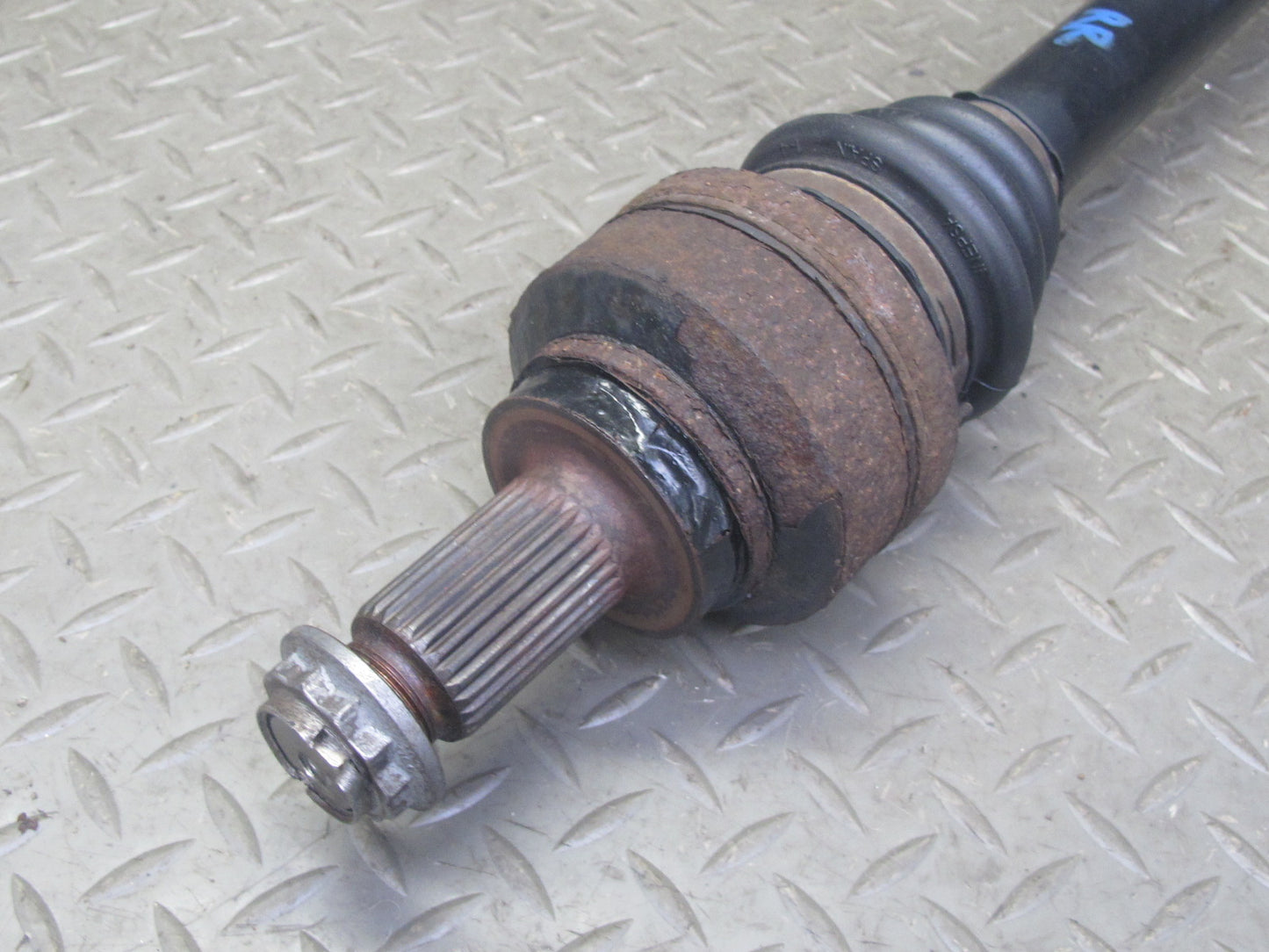 14-16 BMW F30 F31 F32 F33 F34 AWD Rear Right Suspension Axle Shaft 7597678 OEM