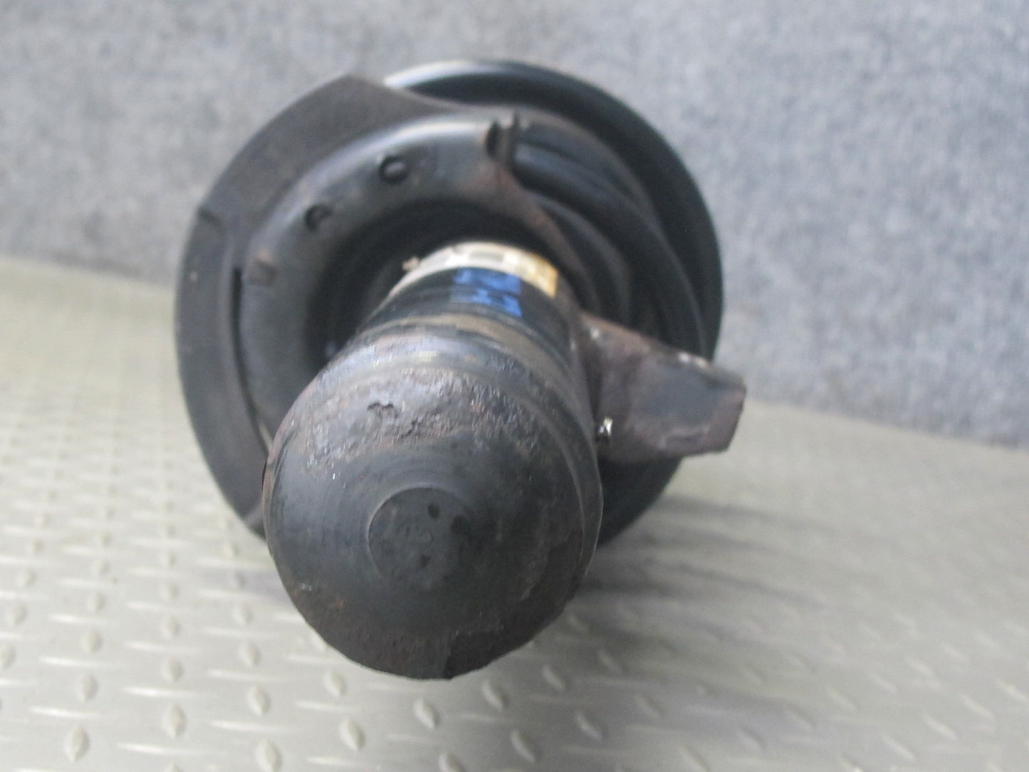 12-18 BMW F30 3-SERIES AWD Front Right Strut Shock Absorber 6791650 OEM