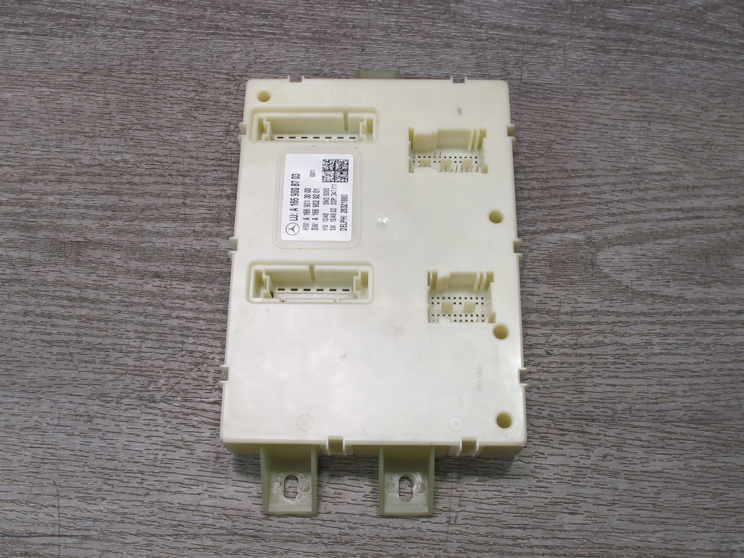 12-15 Mercedes W166 Ml-class SAM Signal Activation Control Module 1669008703 OEM