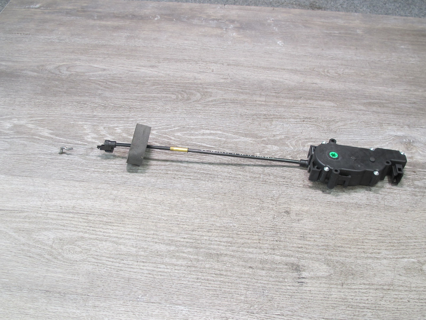 12-15 Mercedes X166 W166 GL ML Rear Trunk Hatch Actuator Drive Motor w Cable OEM