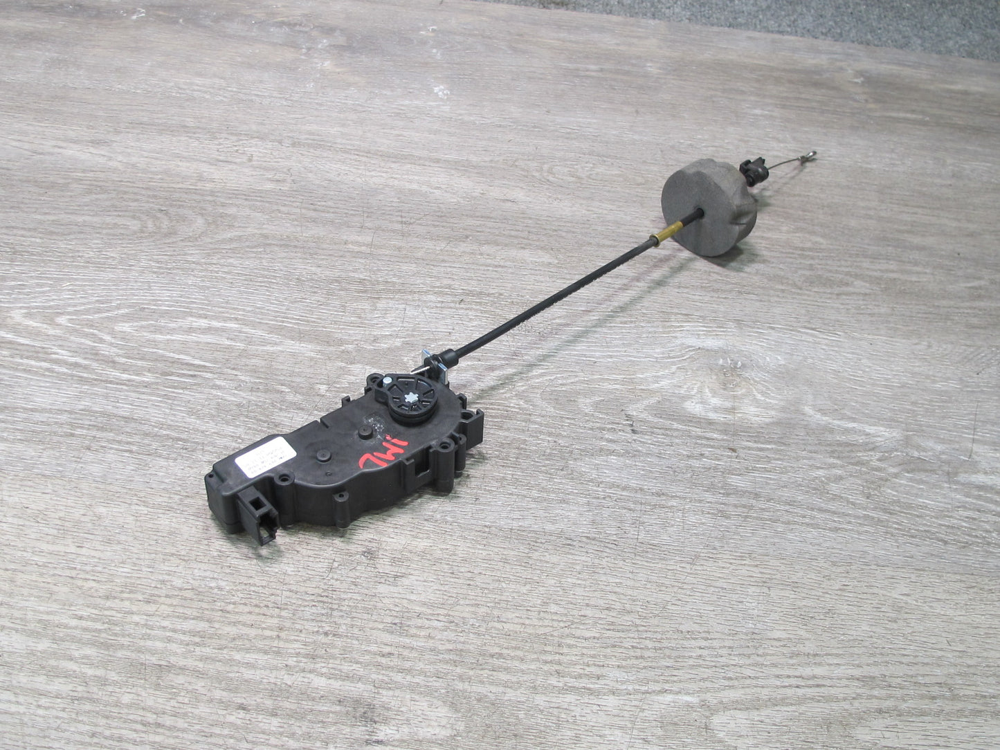 12-15 Mercedes X166 W166 GL ML Rear Trunk Hatch Actuator Drive Motor w Cable OEM