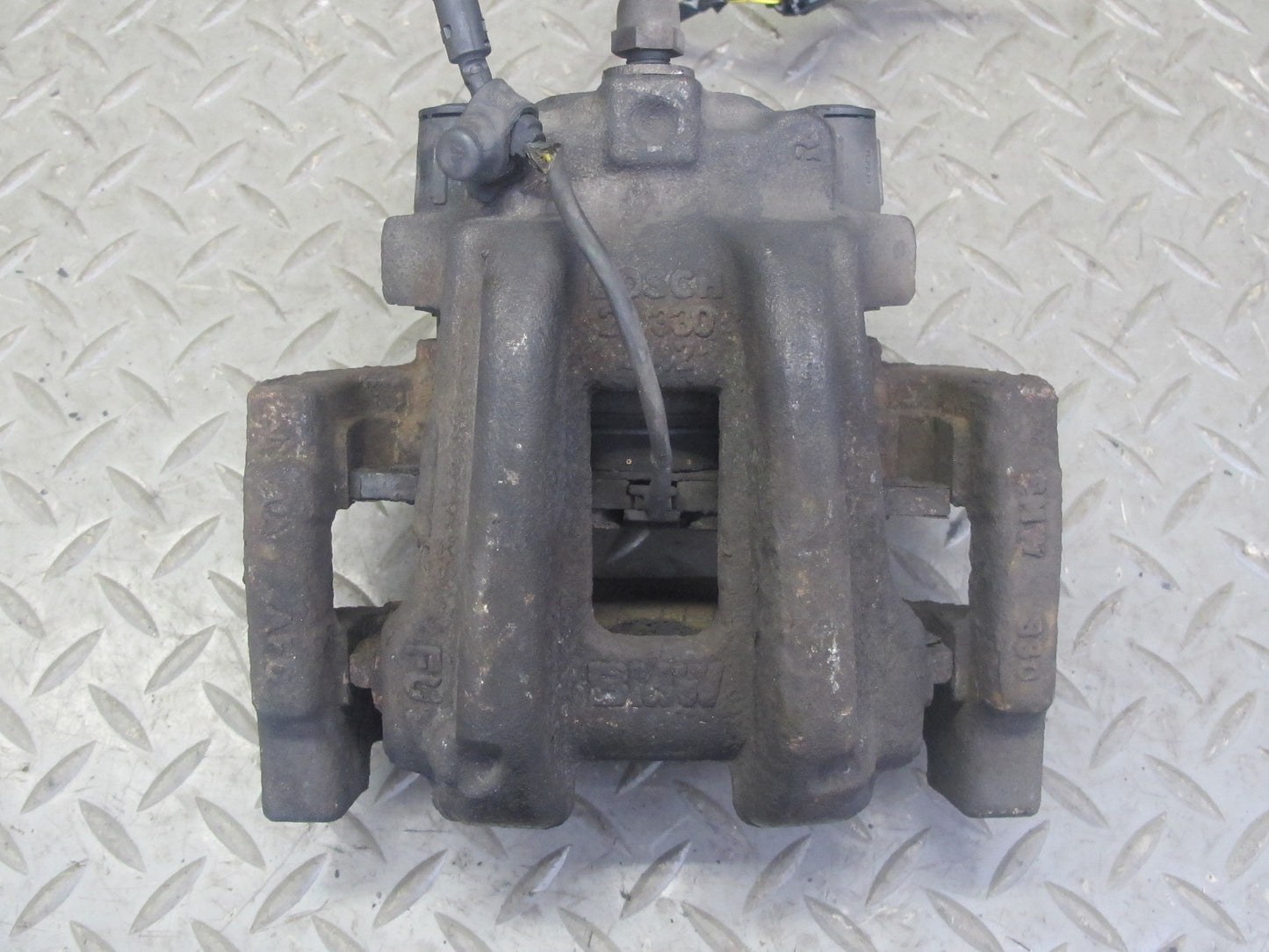14-16 BMW F30 F31 F32 F33 F34 Set of 2 Rear Left & Right Brake Caliper OEM