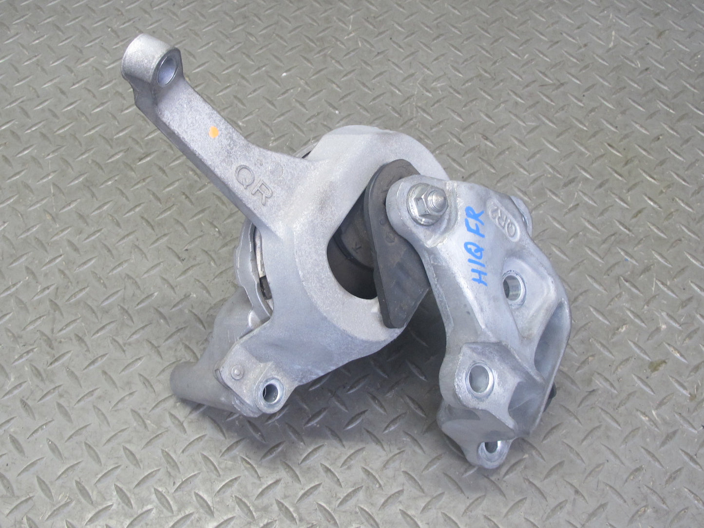 2014-2017 Infiniti QX60 2.5L Hybrid Engine Motor Mount Bracket Support