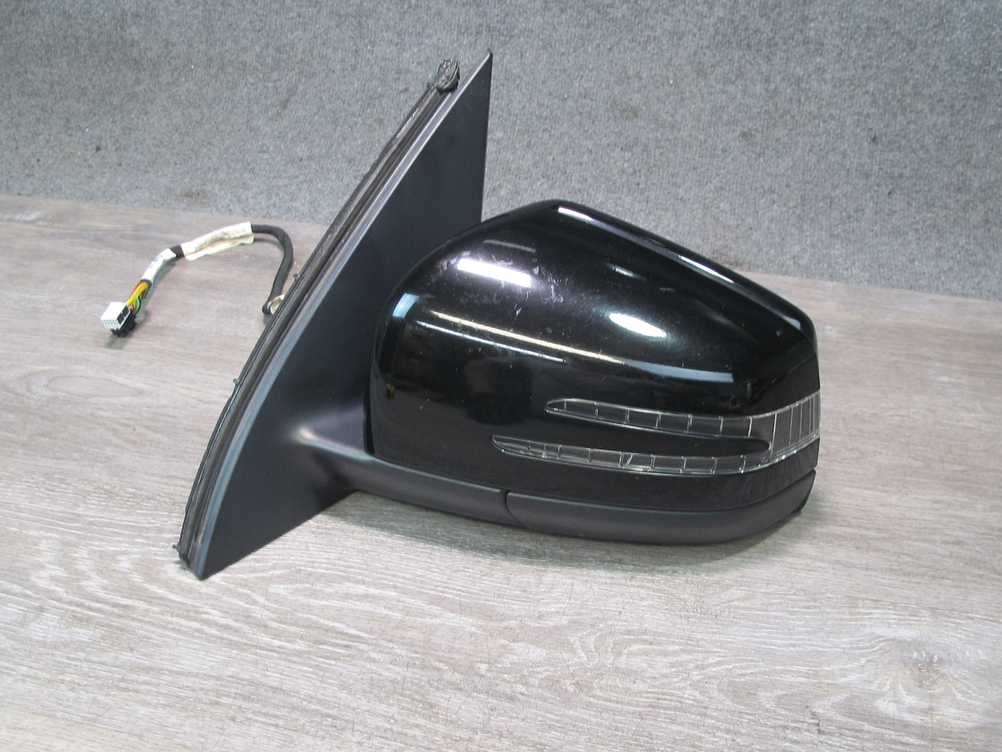 12-15 Mercedes X166 W166 GL ML Left Door Side View Mirror w Blind Spot OEM