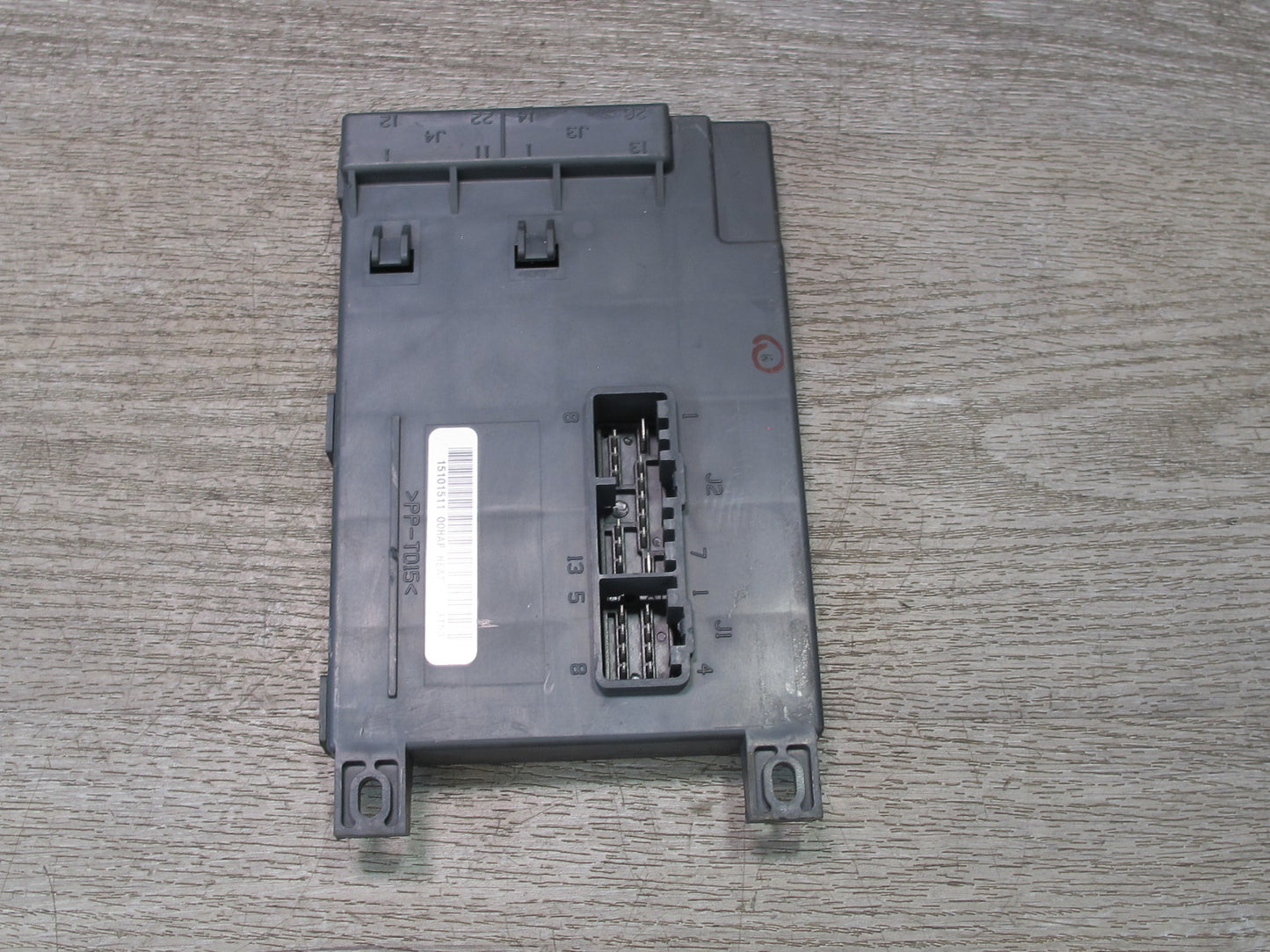 2003 -2007 Hummer H2 Front Left Driver Side Memory Control Module Unit