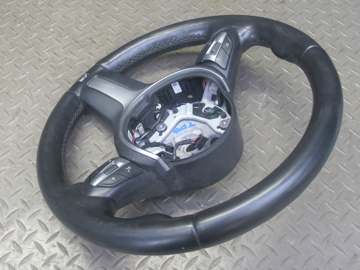 14-16 BMW F30 F31 F32 F33 F34 M Sport Leather Steering w Controls Carbon Covers