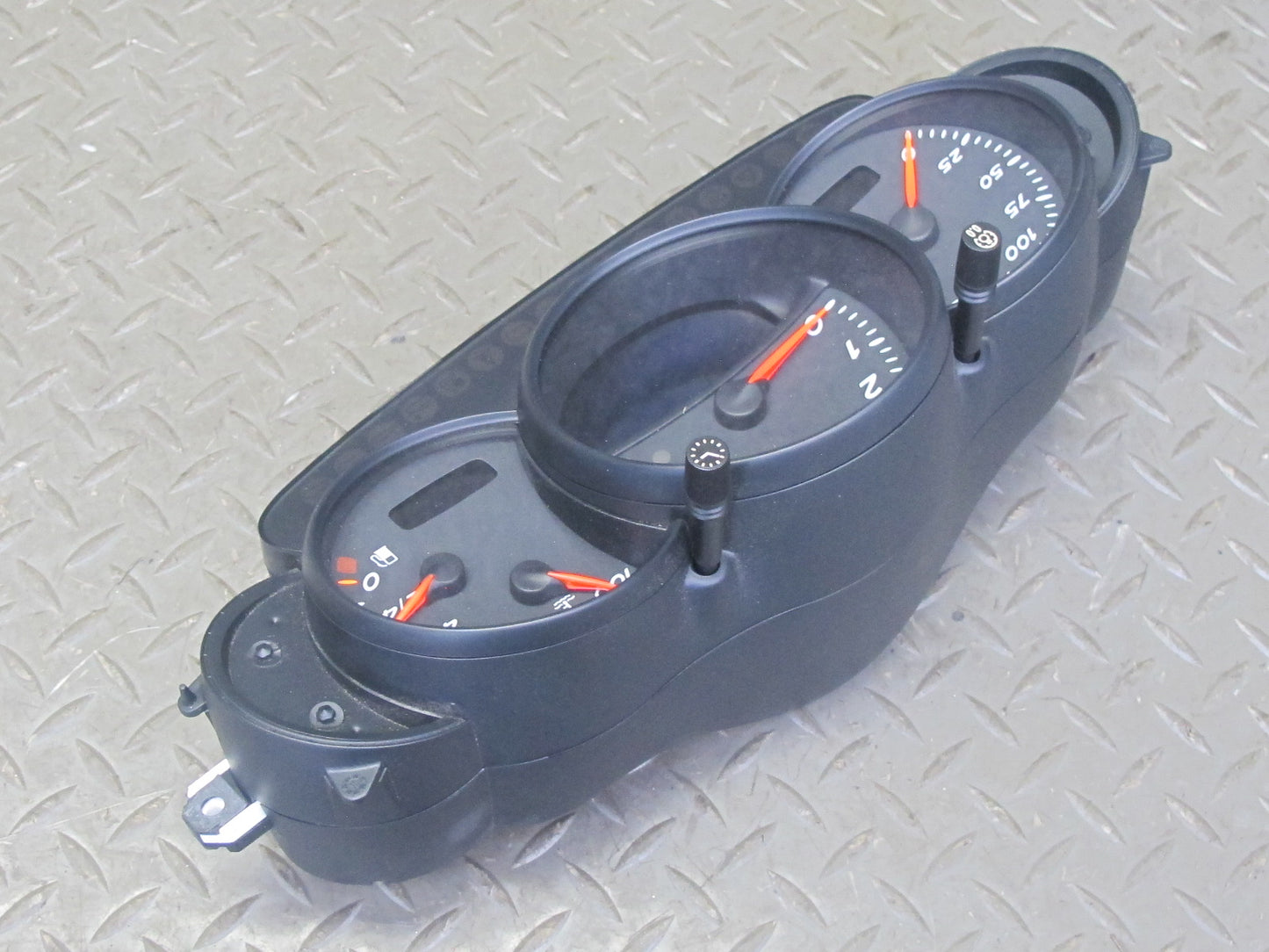 2003-2004 Porsche Boxster 986 M/T 5-SPEED Speedometer Gauge Instrument Cluster