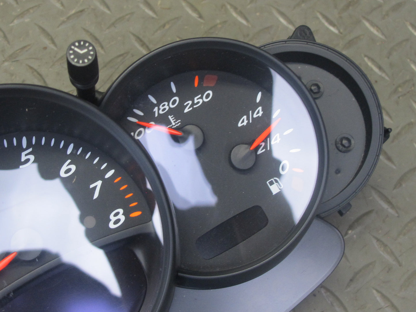 2003-2004 Porsche Boxster 986 M/T 5-SPEED Speedometer Gauge Instrument Cluster