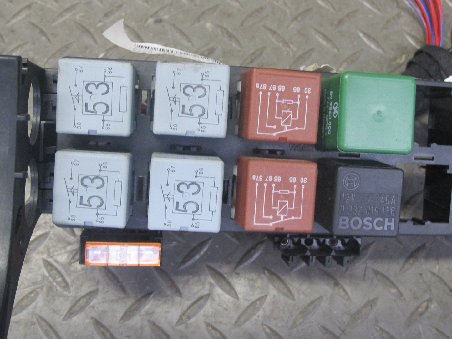 2000-2004 Porsche Boxster 986 Fuse Relay Junction Box Module Unit