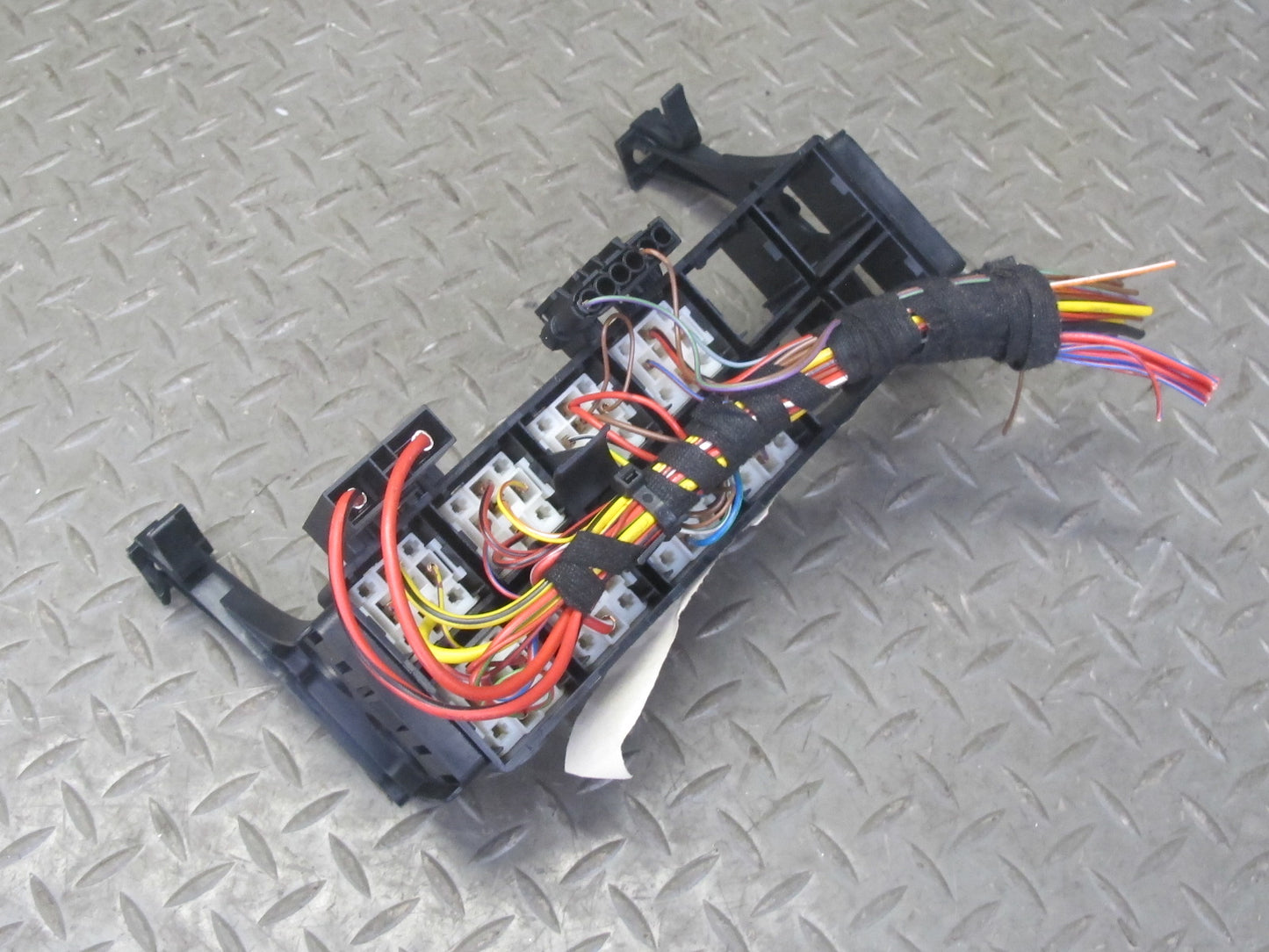 2000-2004 Porsche Boxster 986 Fuse Relay Junction Box Module Unit