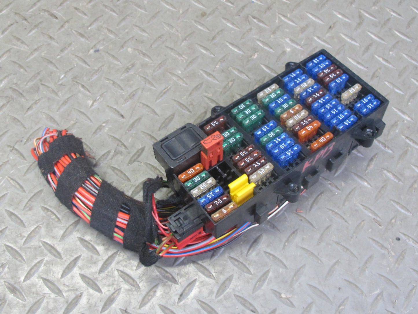 2000-2004 Porsche Boxster 986 Fuse Relay Junction Box Module Unit