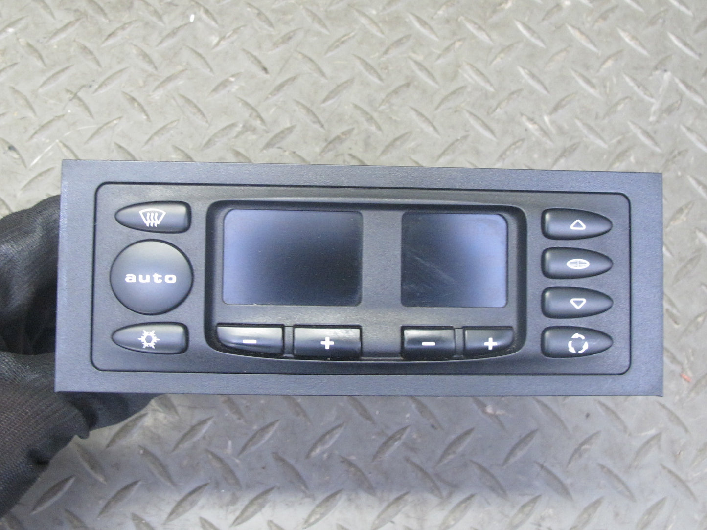 2003-2004 Porsche Boxster 986 A/C Hvac Heater Temperature Climate Control Unit