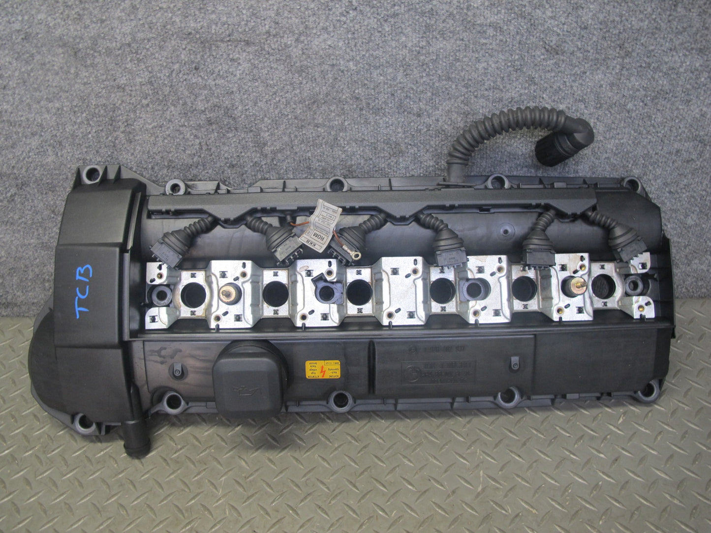 96-99 BMW E36 E39 Z3 M52 Engine Cylinder Head Valve Cover 1703341 OEM
