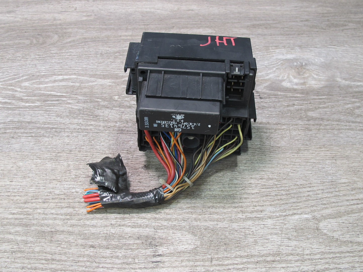 2003-2006 Hummer H2 Under Dash Interior Fuse Relay Box 15058033