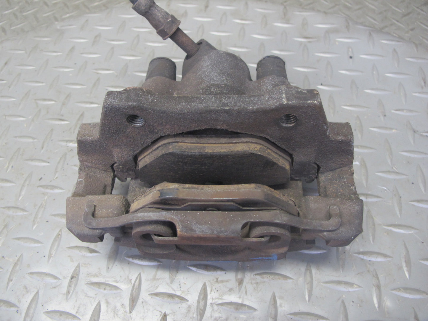96-99 BMW E36 323i 328i Convertible Set of 2 Rear Left & Right Brake Caliper OEM